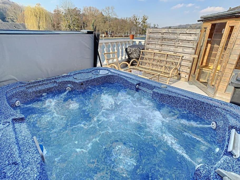 Vue Sur Meuse Avec Jacuzzi Et Sauna Exterieur. Yvoir 외부 사진
